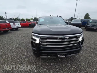 2023 Chevrolet Silverado 1500 High Country Crew Cab Medium Bed - miniatura 2