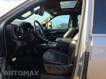 2023 Chevrolet Silverado 1500 High Country Crew Cab Medium Bed - miniatura 13