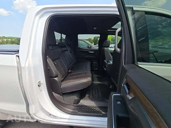 2023 Chevrolet Silverado 1500 High Country Crew Cab Medium Bed - miniatura 13