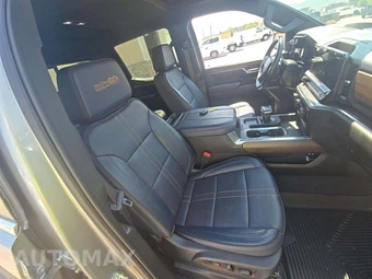 2023 Chevrolet Silverado 1500 High Country Crew Cab Short Bed - miniatura 18