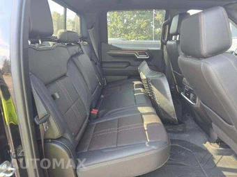 2023 Chevrolet Silverado 1500 High Country Crew Cab Short Bed - miniatura 16