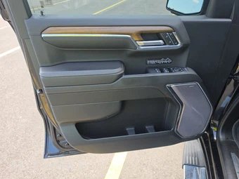 2023 Chevrolet Silverado 1500 High Country Crew Cab Short Bed - miniatura 9