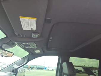 2023 Chevrolet Silverado 1500 High Country Crew Cab Short Bed 3LZ - miniatura 17