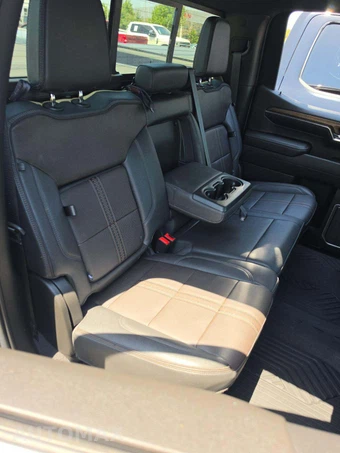 2023 Chevrolet Silverado 1500 High Country Crew Cab Short Bed 3LZ - miniatura 16