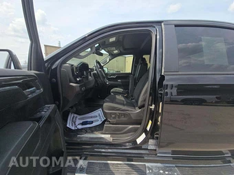 2023 Chevrolet Silverado 1500 LT Crew Cab Medium Bed - miniatura 3
