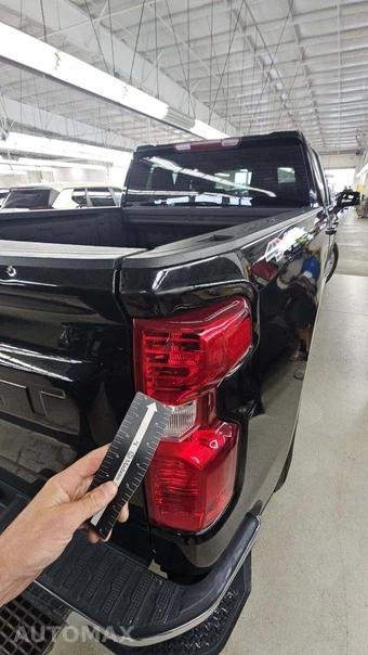 2023 Chevrolet Silverado 1500 LT Crew Cab Medium Bed 1LT - miniatura 30
