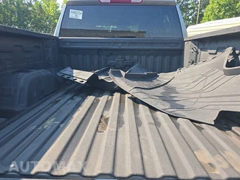 2023 Chevrolet Silverado 1500 LT Crew Cab Short Bed 1LT - miniatura 16
