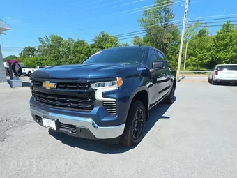 2023 Chevrolet Silverado 1500 LT Crew Cab Short Bed 1LT