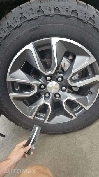 2023 Chevrolet Silverado 1500 LT Crew Cab Short Bed 2FL - miniatura 34