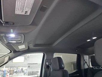 2023 Chevrolet Silverado 1500 LT Crew Cab Short Bed 2FL - miniatura 17