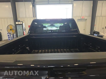 2023 Chevrolet Silverado 1500 LT Crew Cab Short Bed 2FL - miniatura 16