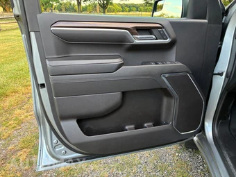 2023 Chevrolet Silverado 1500 LT Extended Cab Medium Bed 2FL - miniatura 12