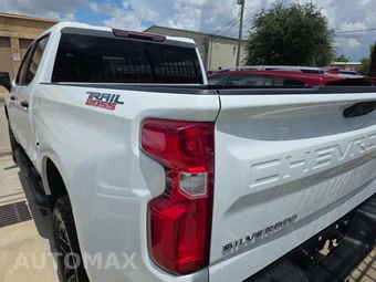 2023 Chevrolet Silverado 1500 LT Trail Boss Crew Cab Short Bed 2LT - miniatura 5