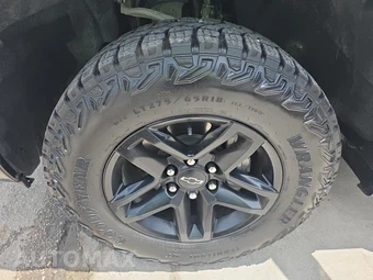2023 Chevrolet Silverado 1500 LT Trail Boss Crew Cab Short Bed 2LT - miniatura 8