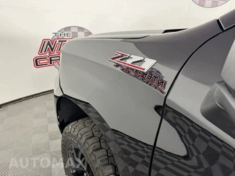 2023 Chevrolet Silverado 1500 LT Trail Boss Crew Cab Short Bed 2LT - miniatura 23