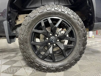 2023 Chevrolet Silverado 1500 LT Trail Boss Crew Cab Short Bed 2LT - miniatura 43