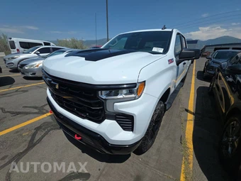 2023 Chevrolet Silverado 1500 LT Trail Boss Crew Cab Short Bed 2LT