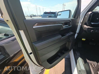 2023 Chevrolet Silverado 1500 LT Trail Boss Crew Cab Short Bed 2LT - miniatura 9