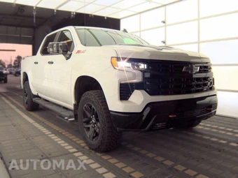 2023 Chevrolet Silverado 1500 LT Trail Boss Crew Cab Short Bed 2LT - miniatura 3
