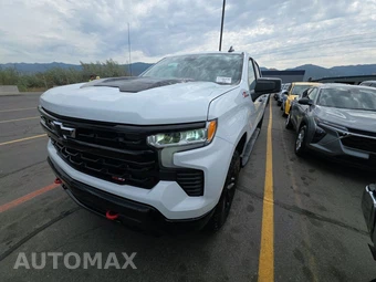 2023 Chevrolet Silverado 1500 LT Trail Boss Crew Cab Short Bed 2LT