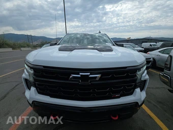 2023 Chevrolet Silverado 1500 LT Trail Boss Crew Cab Short Bed 2LT - miniatura 2