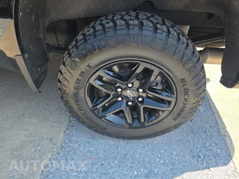 2023 Chevrolet Silverado 1500 LT Trail Boss Crew Cab Short Bed 2LT - miniatura 11