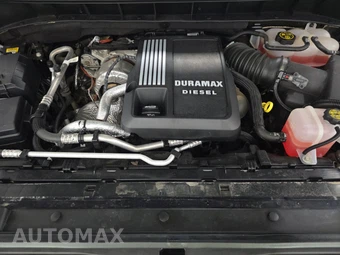 2023 Chevrolet Silverado 1500 LTZ Crew Cab Short Bed - miniatura 15