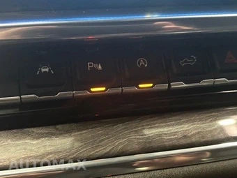 2023 Chevrolet Silverado 1500 LTZ Crew Cab Short Bed 1LZ - miniatura 38