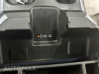 2023 Chevrolet Silverado 1500 LTZ Crew Cab Short Bed 1LZ - miniatura 43