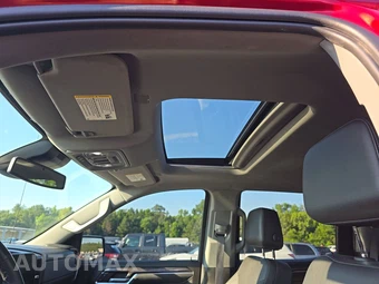 2023 Chevrolet Silverado 1500 LTZ Crew Cab Short Bed 1LZ - miniatura 17