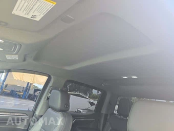 2023 Chevrolet Silverado 1500 LTZ Crew Cab Short Bed 1LZ - miniatura 11