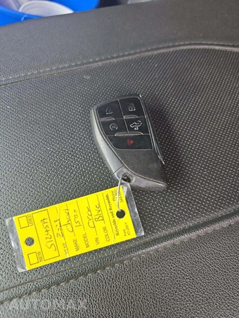 2023 Chevrolet Silverado 1500 LTZ Crew Cab Short Bed 1LZ - miniatura 8