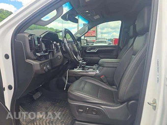 2023 Chevrolet Silverado 1500 LTZ Crew Cab Short Bed 1LZ - miniatura 3