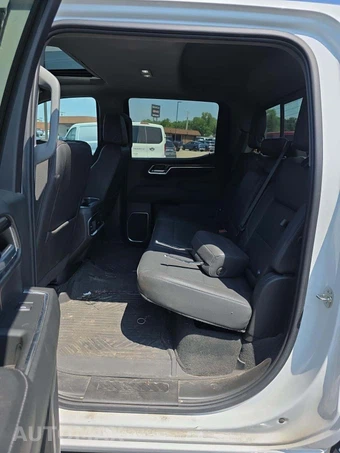 2023 Chevrolet Silverado 1500 LTZ Crew Cab Short Bed 1LZ - miniatura 10