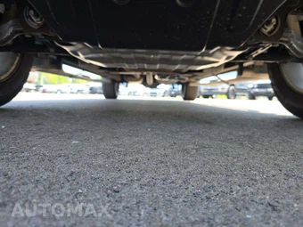 2023 Chevrolet Silverado 1500 LTZ Crew Cab Short Bed 1LZ - miniatura 17