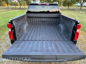 2023 Chevrolet Silverado 1500 LTZ Crew Cab Short Bed 1LZ - miniatura 15