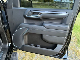 2023 Chevrolet Silverado 1500 LTZ Crew Cab Short Bed 1LZ - miniatura 21