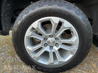 2023 Chevrolet Silverado 1500 LTZ Crew Cab Short Bed 1LZ - miniatura 34