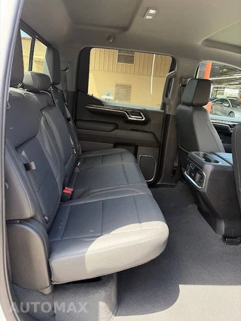 2023 Chevrolet Silverado 1500 LTZ Crew Cab Short Bed 1LZ - miniatura 15