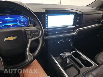 2023 Chevrolet Silverado 1500 LTZ Crew Cab Short Bed 1LZ - miniatura 11