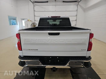 2023 Chevrolet Silverado 1500 LTZ Crew Cab Short Bed 1LZ - miniatura 5