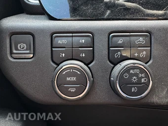 2023 Chevrolet Silverado 1500 LTZ Crew Cab Short Bed 1LZ - miniatura 16