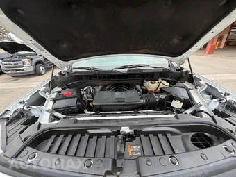 2023 Chevrolet Silverado 1500 LTZ Crew Cab Short Bed 1LZ - miniatura 17