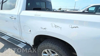 2023 Chevrolet Silverado 1500 LTZ Crew Cab Short Bed 1LZ - miniatura 24