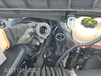 2023 Chevrolet Silverado 1500 LTZ Crew Cab Short Bed 1LZ - miniatura 31