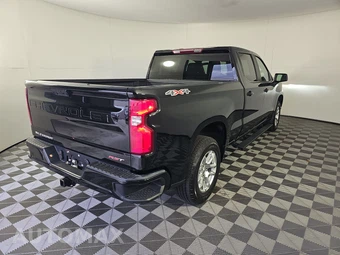 2023 Chevrolet Silverado 1500 RST Crew Cab Medium Bed 1SP - miniatura 4