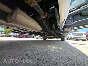 2023 Chevrolet Silverado 1500 RST Crew Cab Medium Bed 1SP - miniatura 17