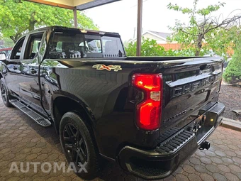 2023 Chevrolet Silverado 1500 RST Crew Cab Short Bed 1SP - miniatura 2