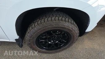 2023 Chevrolet Silverado 1500 WT Crew Cab Short Bed 1WT - miniatura 11