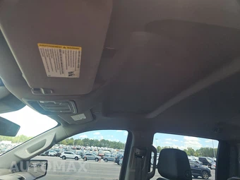 2023 Chevrolet Silverado 1500 WT Crew Cab Short Bed 1WT - miniatura 17